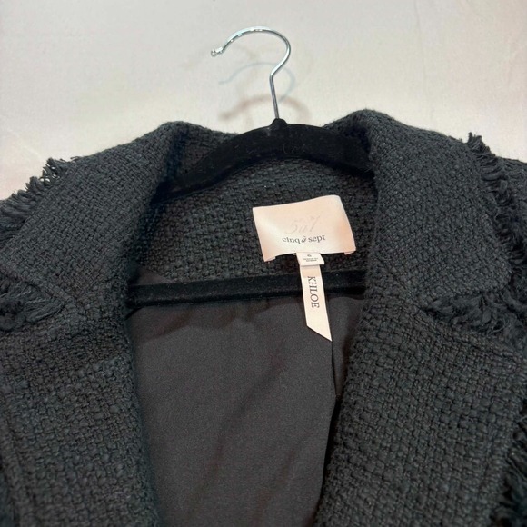 Cinq à Sept Jackets & Blazers - Cinq à Sept Khloe Boucle Tweed Blazer Black Frayed Fringe Ruched Sleeve Size 6